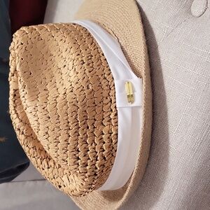 Steve Madden hat- womens, one size.